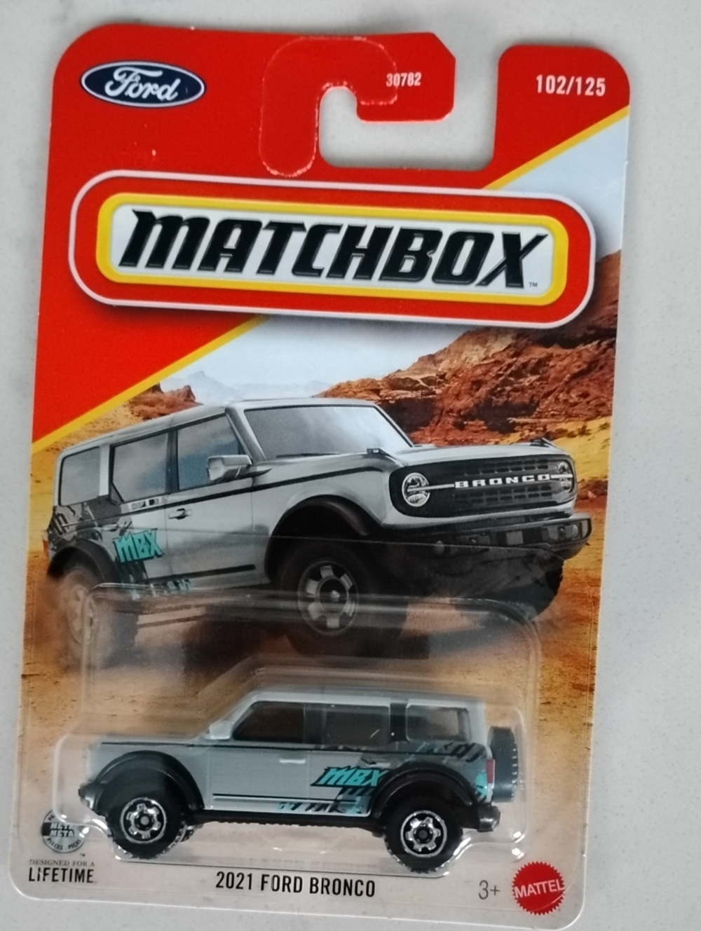 Mattel Matchbox 2021 Ford Bronco in Silver and Black